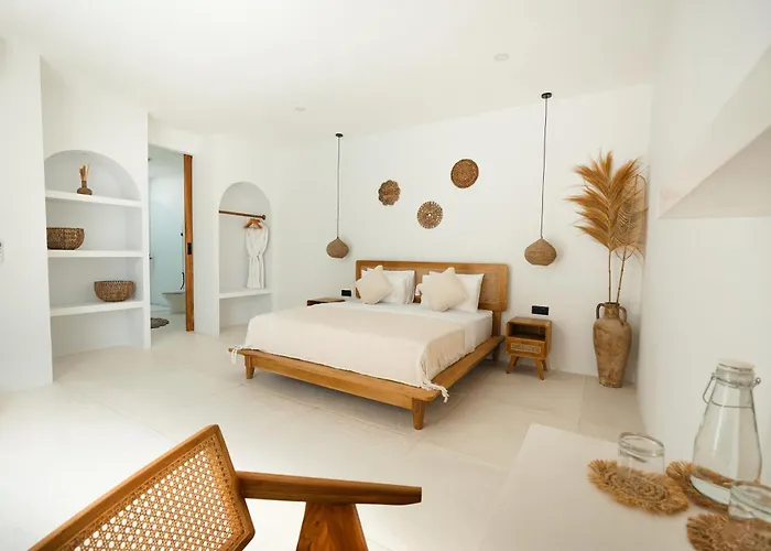Villa Adara *