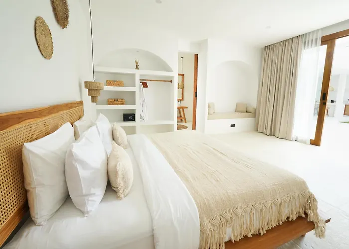 Adara * Uluwatu
